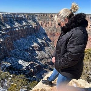 Meet your Posher, Kandis